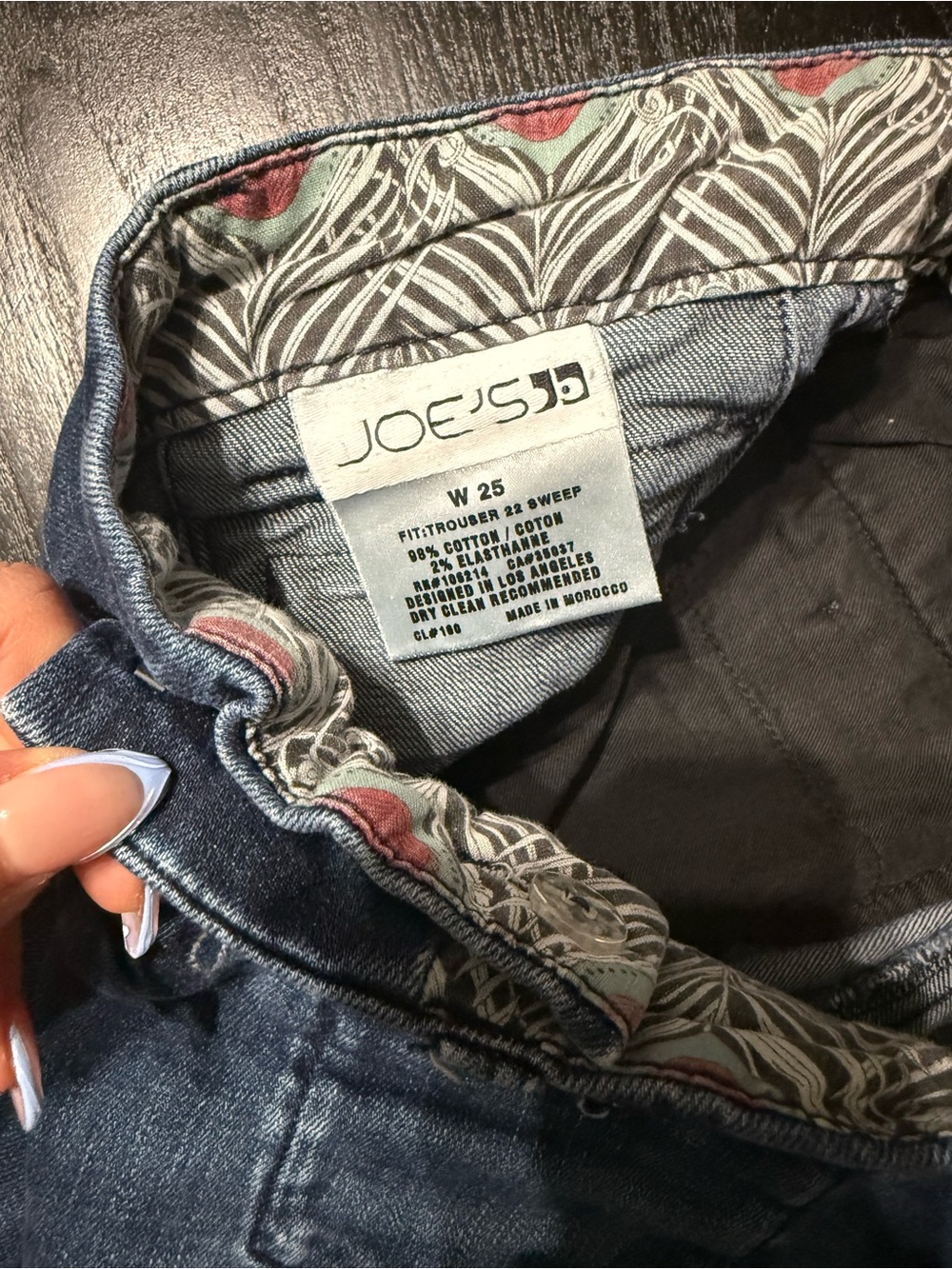 SOLD!! Joe’s Jeans Trouser 22 - Women's High-Waist Dark Blue Flared Jeans - Picture 4 of 6